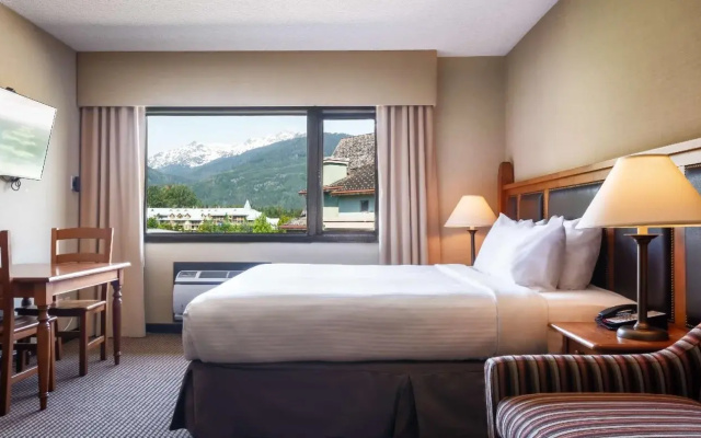 Blackcomb Lodge