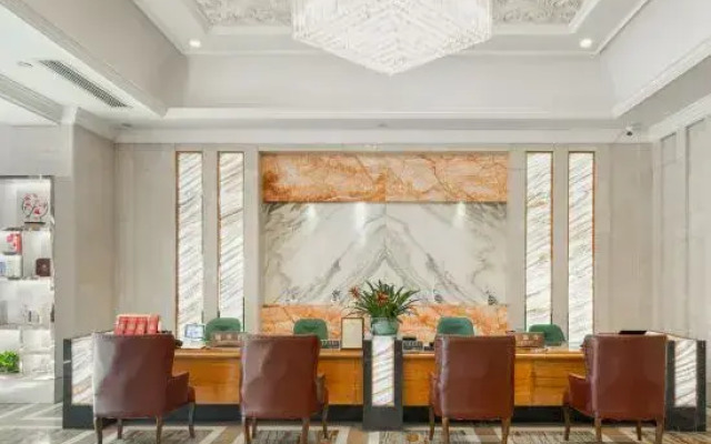 Shanghai Huhua Hotel
