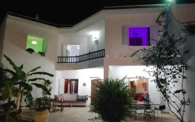 hotelImage