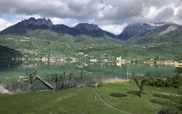 Lac paradisiaque
