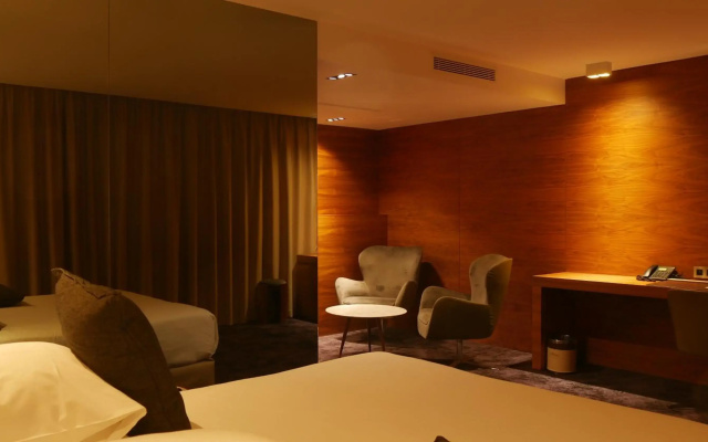 Howard Hôtel Paris Orly Aeroport