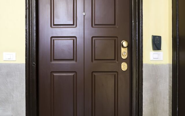 Отель Sweet Apartment near the City Center Италия, Милан - отзывы, цены и фото номеров - забронировать отель Sweet Apartment near the City Center онлайн вид на фасад