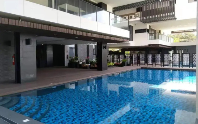 Beachfront Executive Studio