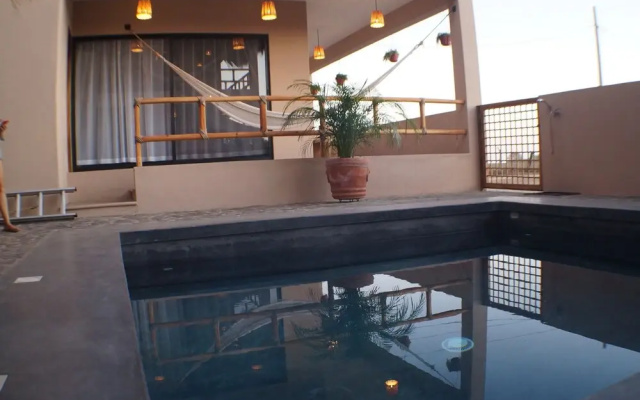 Lya Beach House