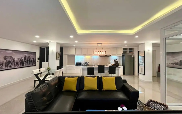 6-36 - 3 Bdr Modern Penthouse With Shared Pool