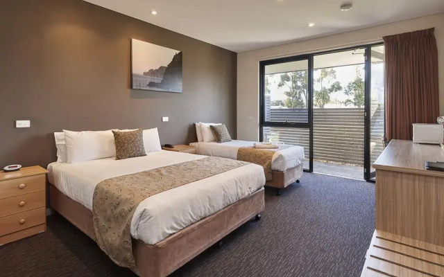 Foreshore Hotel