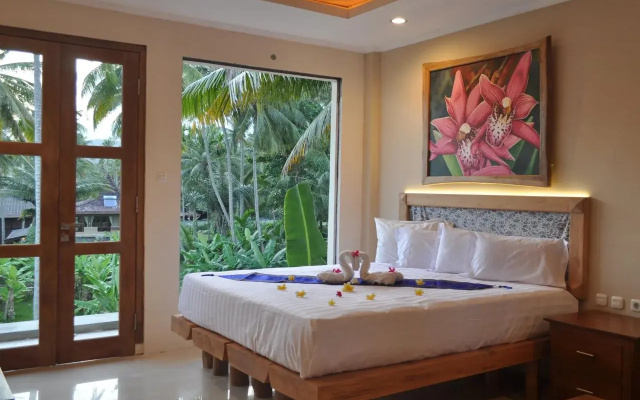 Crystal Beach Bali