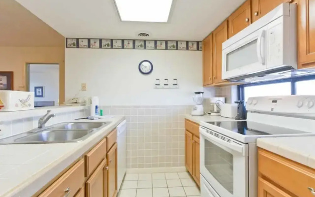 Saida Royale Condominium 9044-45