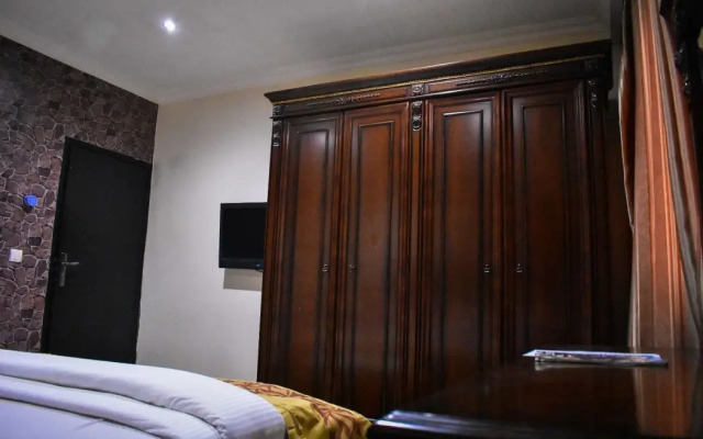 Beni Apartments