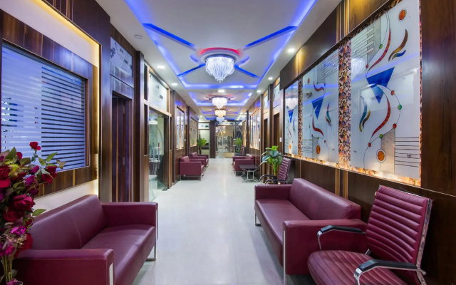 OYO 27673 Hotel Embassy International
