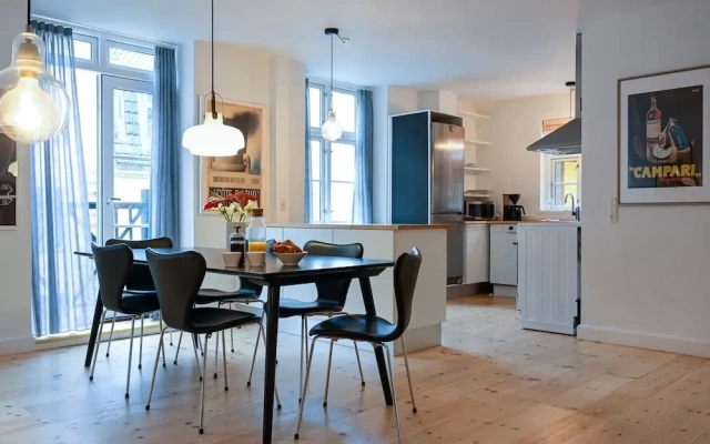 Beautiful 3-bedroom Apartment in a Lovely Neighborhood of Christianshavn