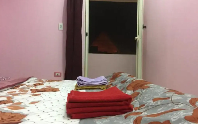 The Pyramids Inn Cheops