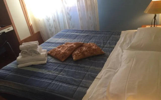 Moon House B&B