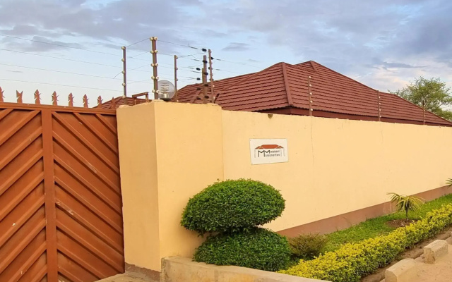 Mwaiseni Maisonettes apartments