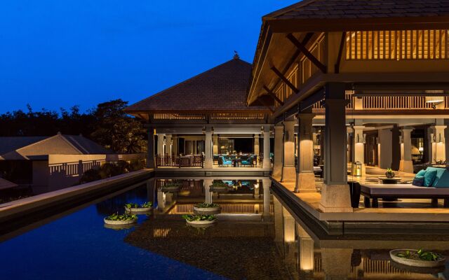 Отель Phuket Marriott Resort And Spa, Nai Yang Beach вид на фасад