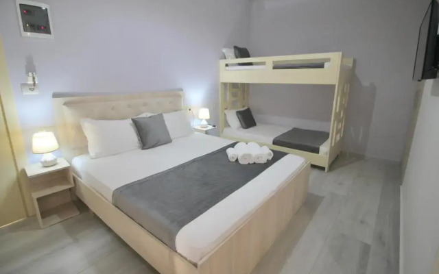 Vision 4 Ksamil Villa Apartments and Rooms