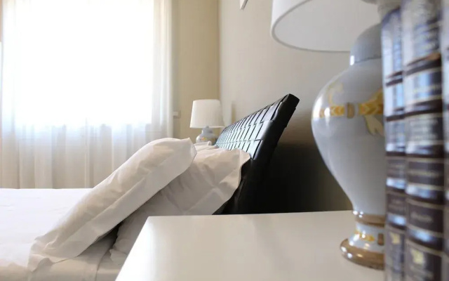Colonna Rooms & Apartment