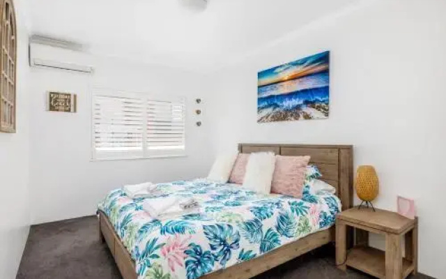Zenith Unit 7 - Shoal Bay