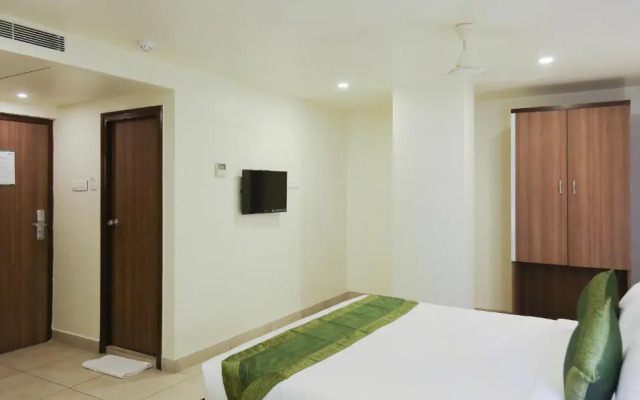 Itsy Hotels N Square