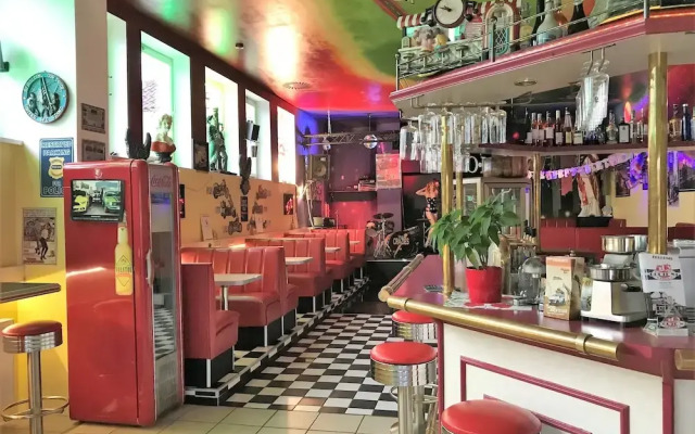 Hotel Route 84