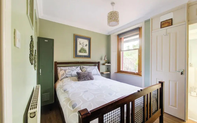 Snug 1 Bed Apartment
