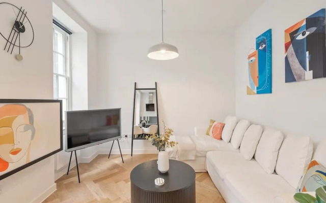 Lovely 1 Bedroom Flat in the Heart of London