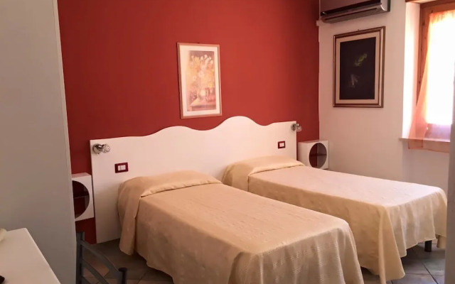 Hotel Sandalion