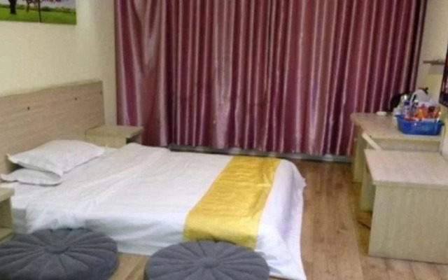 Yilv Fashion Hotel