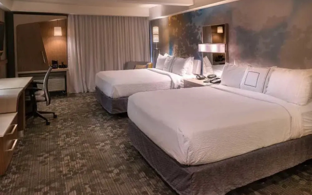 Holiday Inn OXNARD - VENTURA by IHG