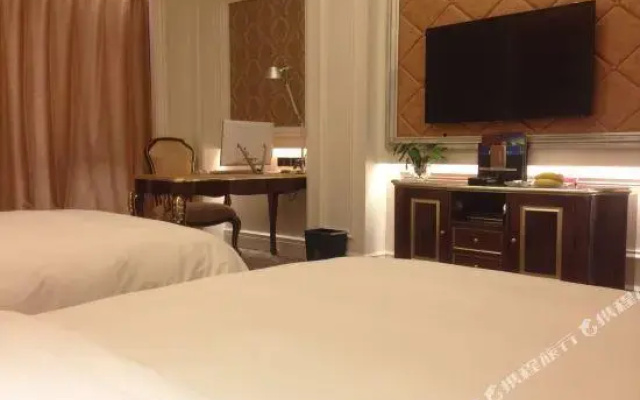 Zhaoshang Center Hotel