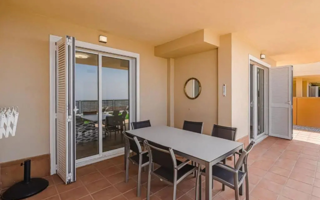 Ocean View Apartment in Arenas Negras PA05