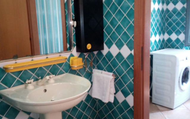 Sa Domu Sarda - Apartment With Garden