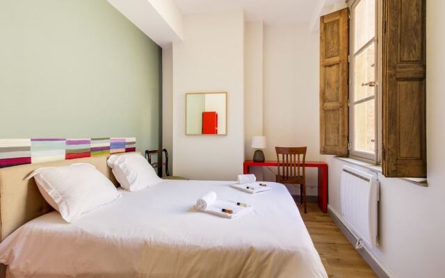 Отель The Bright Vieux-lyon Франция, Лион - отзывы, цены и фото номеров - забронировать отель The Bright Vieux-lyon онлайн комната для гостей