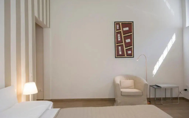 Regis Condo