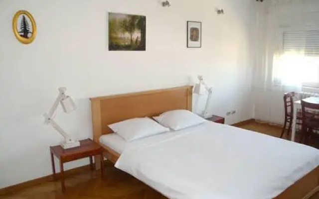 Apartment Student Square