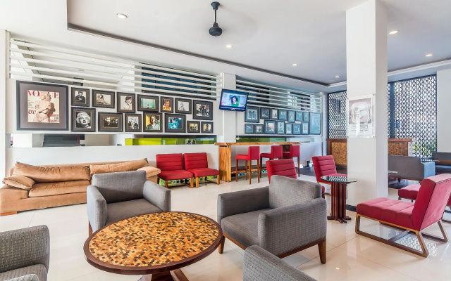 ZEN Rooms Kuta Beach Poppies Lane