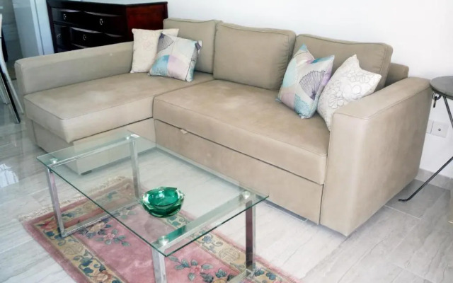 Sandy Beach Apartment 13