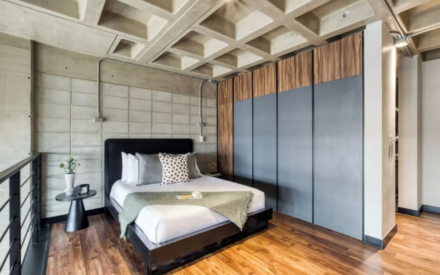 Downtown Loft by ULIV