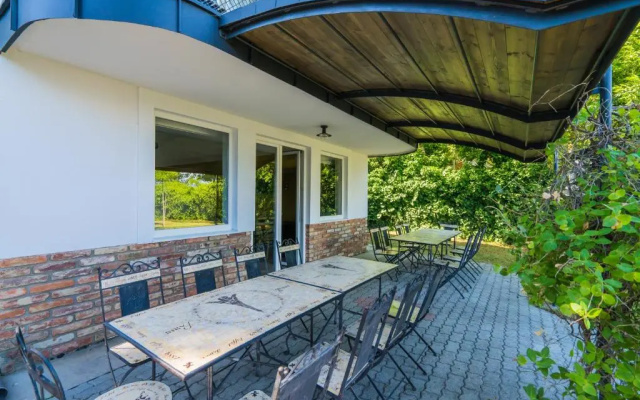 Anna Beach Villa