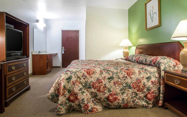 Rodeway Inn Paradise