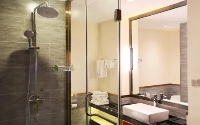 Dali Xanadu Boutique Hotel