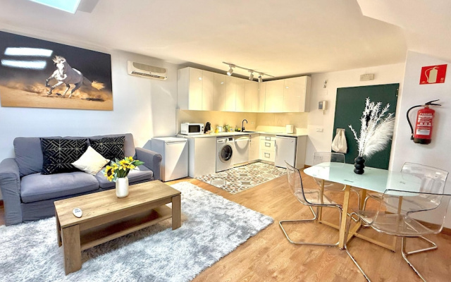 Duplex Naffah Apartments E C 107