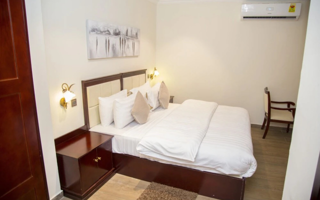 Volta Serene Hotel
