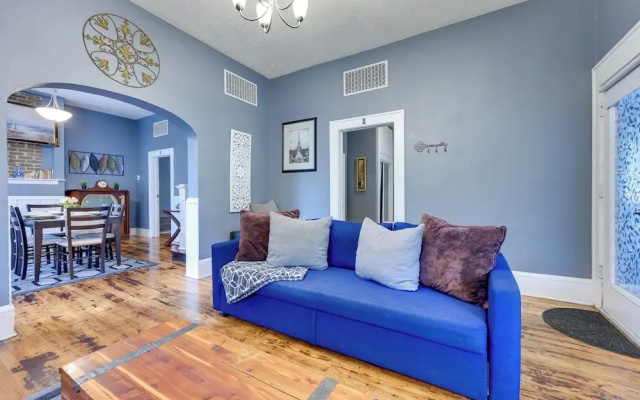 Charming Jacksonville Home ~ 2 Mi to Downtown!