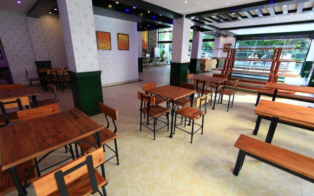 TOWO Shangpin Hotel