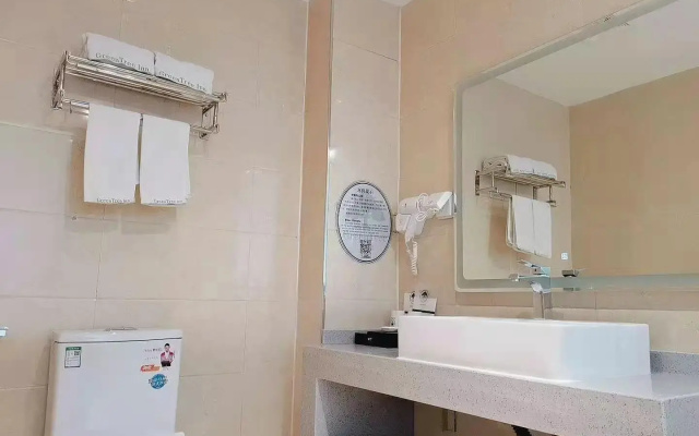 GreenTree Inn Shanxi Luliang Fengshan Road Central Park Express Hotel