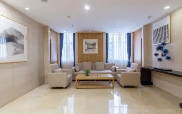 New Hongyun Hotel