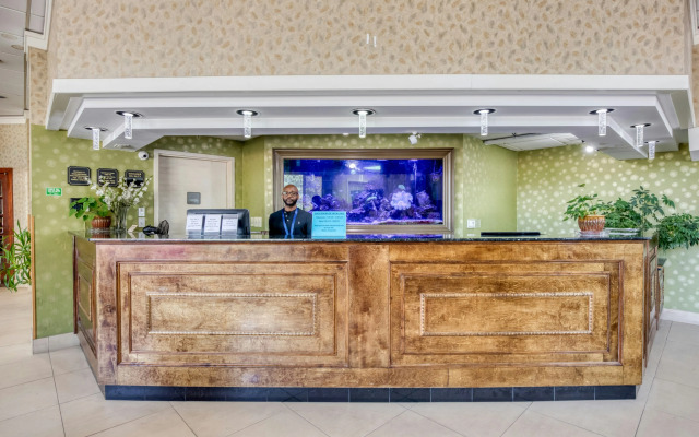 Gardentree Hotels Memphis East near I 40