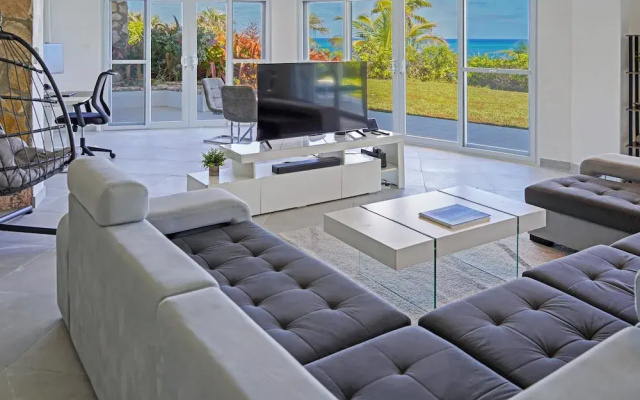Trident Estate 6 Bedroom Estate