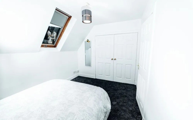 Princes Street Apartment